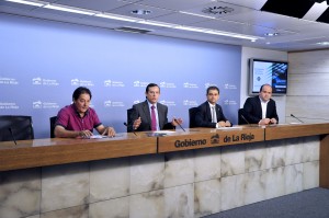 foto rueda de prensa plan seguridad industrial